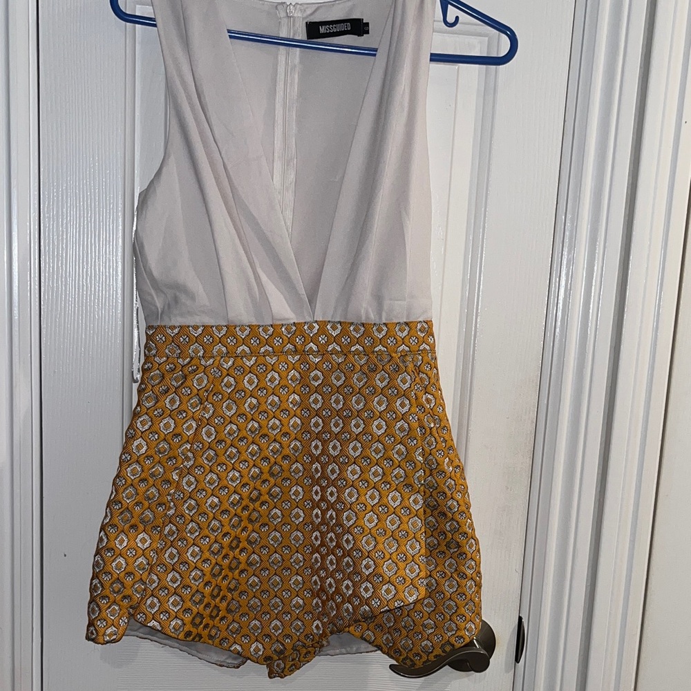 Missguided White and Yellow Patterned Romper